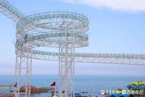 股票入门配资知识网 天空之境、蹦极……来青岛西海岸金沙滩啤酒城体验极致快感